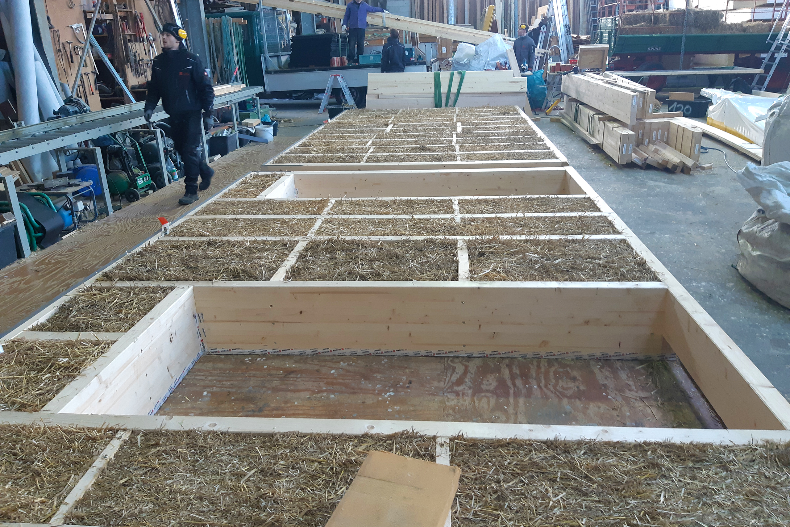 Vorfertigung Außenwände strohgedämmt